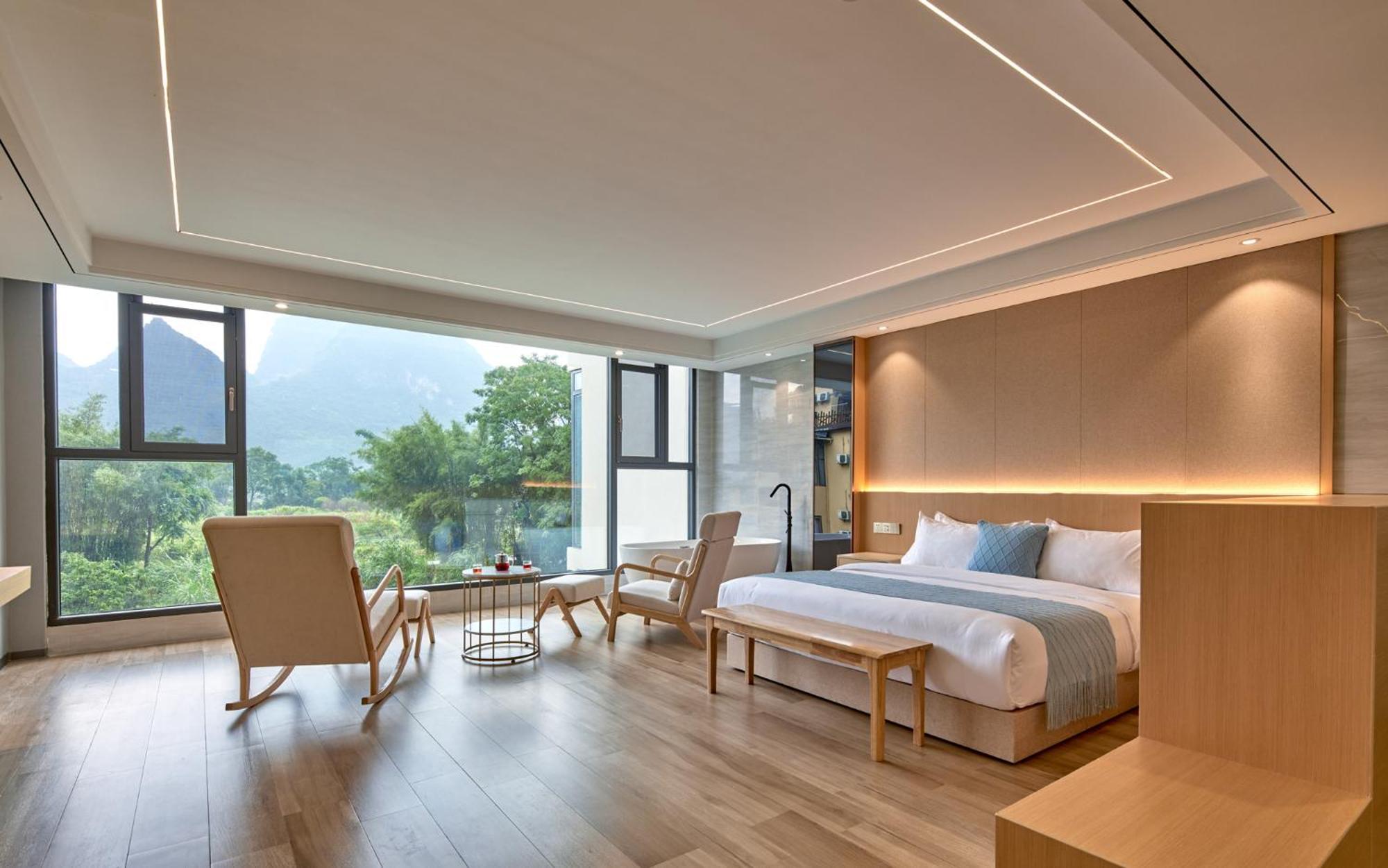 Yangshuo Fortune Lake Inn- One Way Free Pick Up From Airport Or Ts Over 3 Nights Extérieur photo