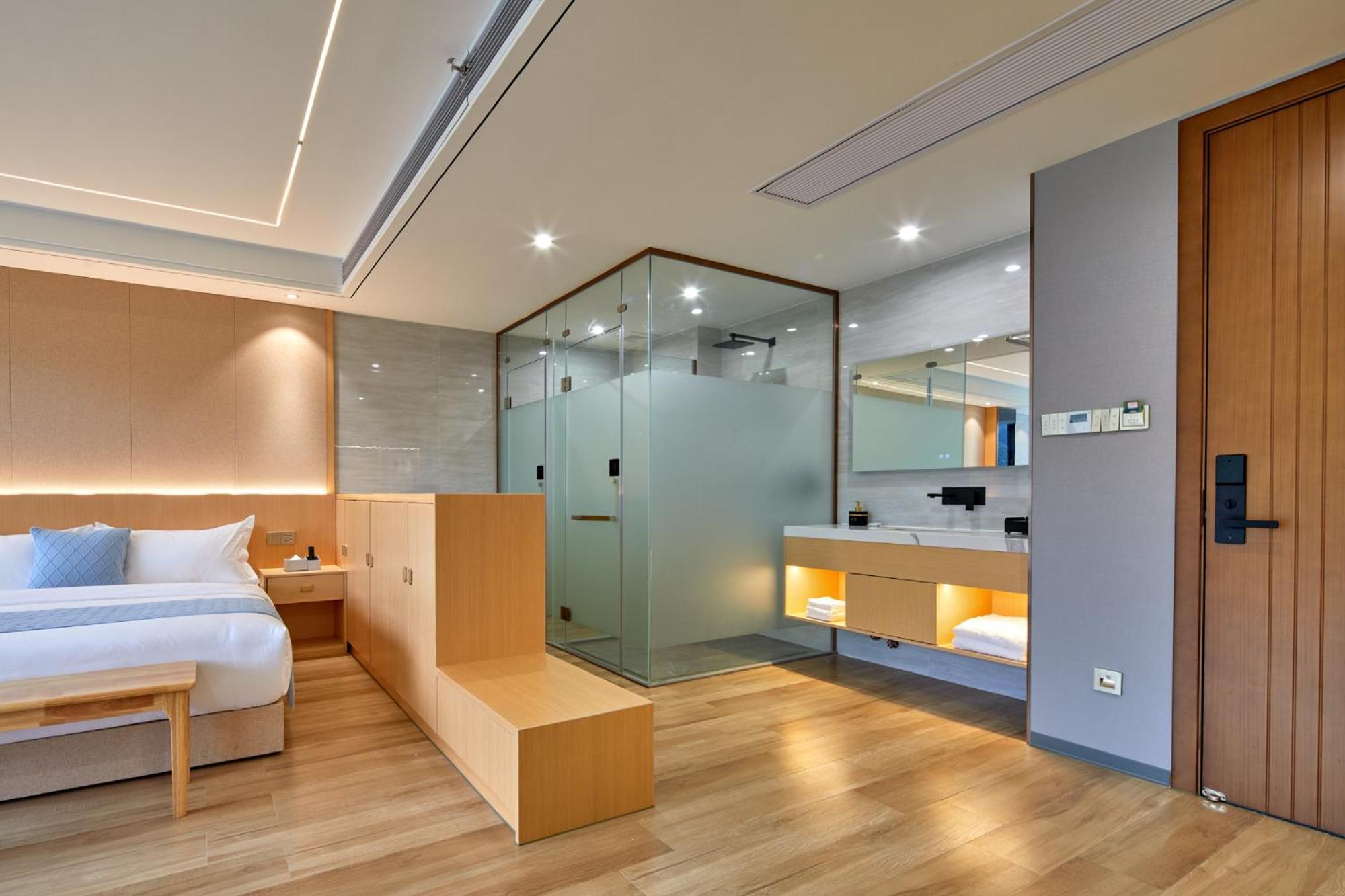 Yangshuo Fortune Lake Inn- One Way Free Pick Up From Airport Or Ts Over 3 Nights Extérieur photo