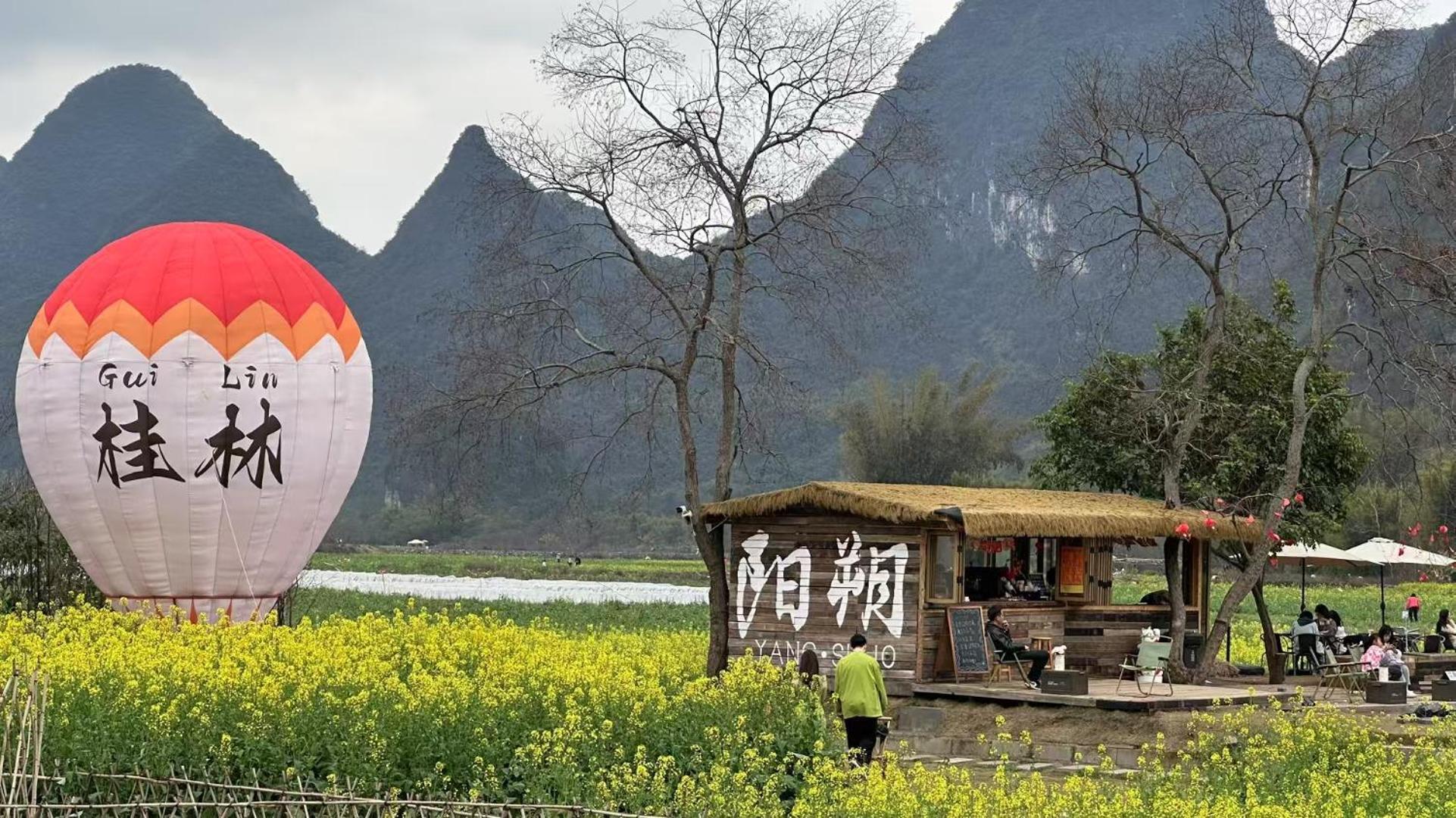 Yangshuo Fortune Lake Inn- One Way Free Pick Up From Airport Or Ts Over 3 Nights Extérieur photo