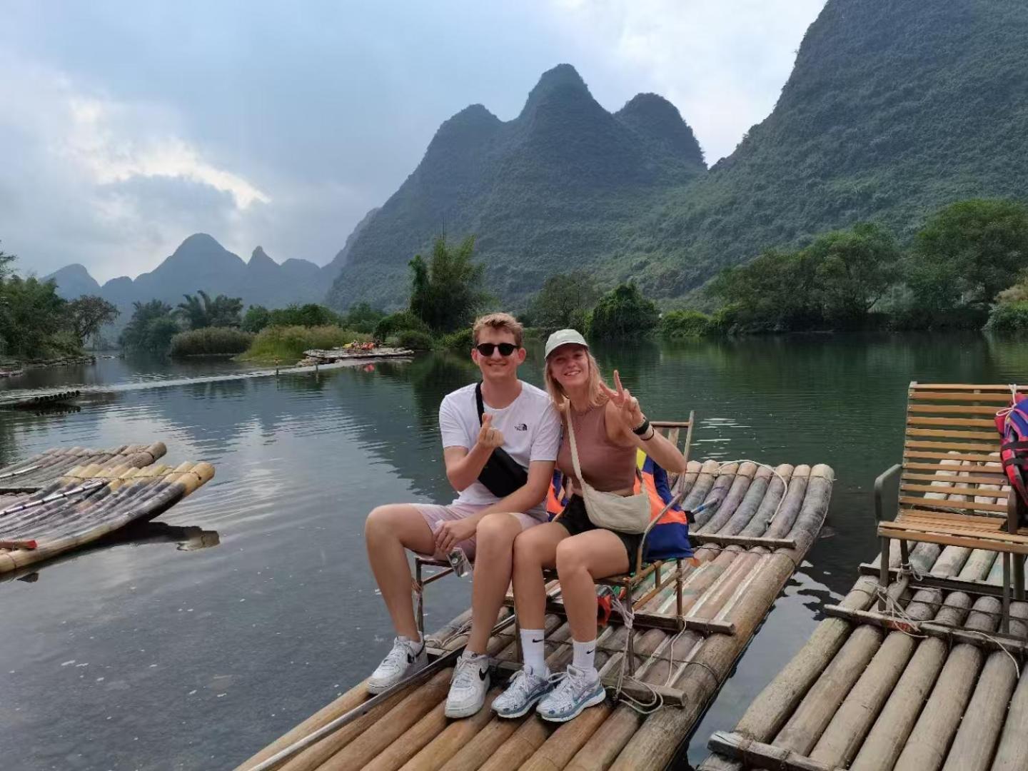 Yangshuo Fortune Lake Inn- One Way Free Pick Up From Airport Or Ts Over 3 Nights Extérieur photo