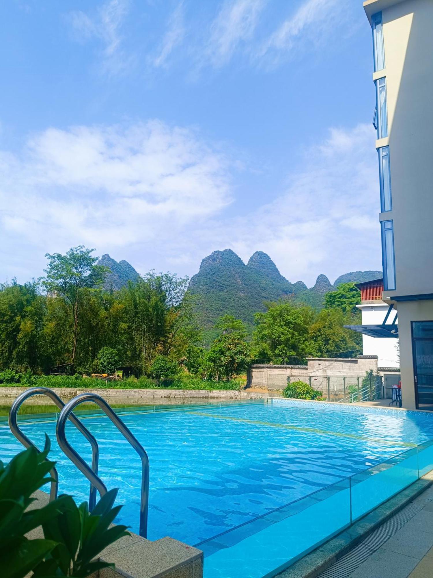 Yangshuo Fortune Lake Inn- One Way Free Pick Up From Airport Or Ts Over 3 Nights Extérieur photo