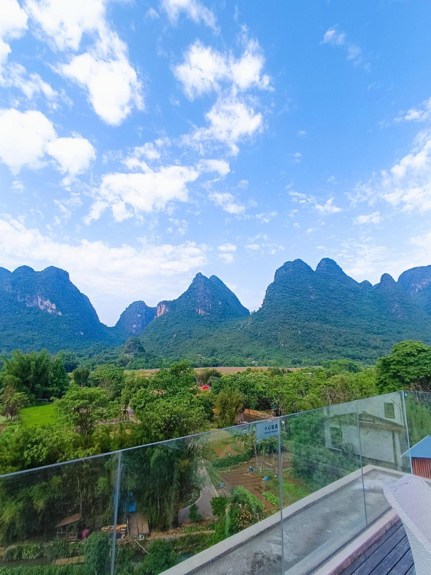 Yangshuo Fortune Lake Inn- One Way Free Pick Up From Airport Or Ts Over 3 Nights Extérieur photo
